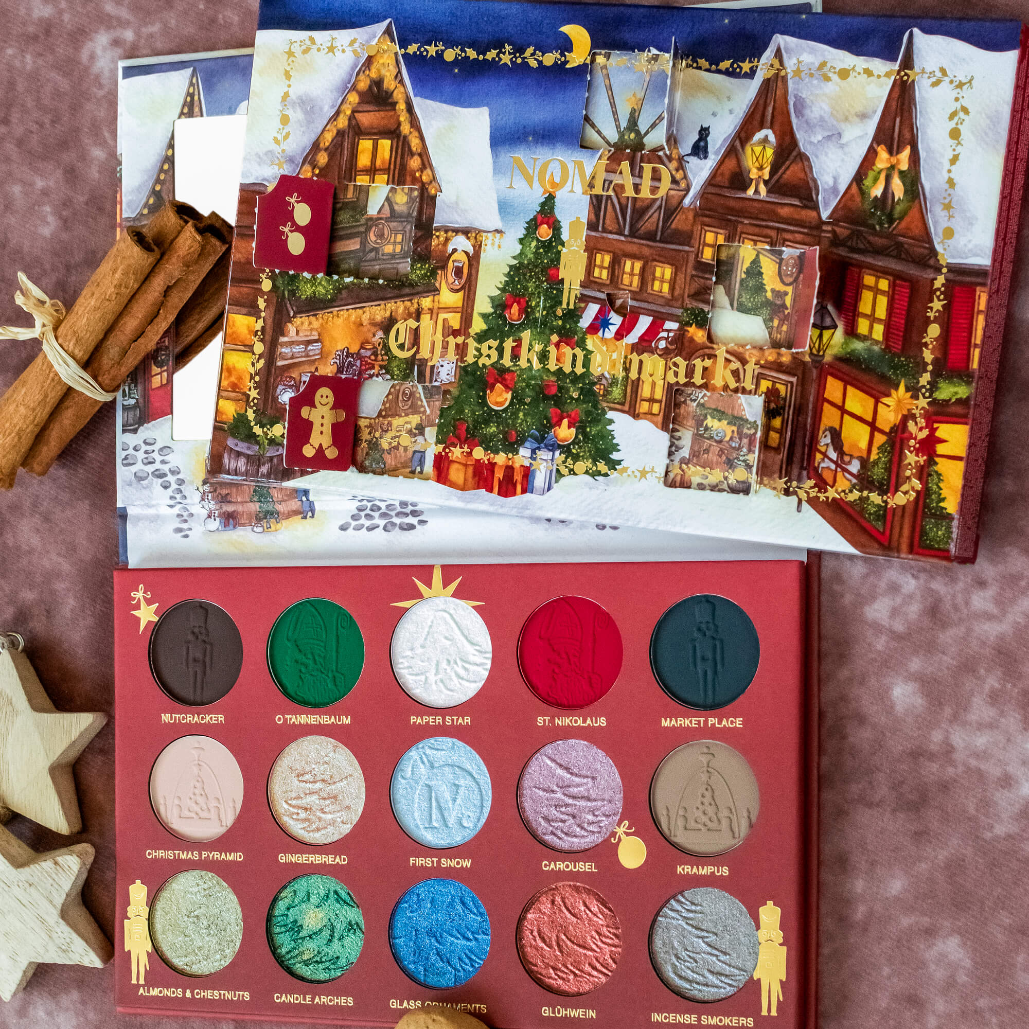 Christkindlmarkt Intense Color & Chrome Palette