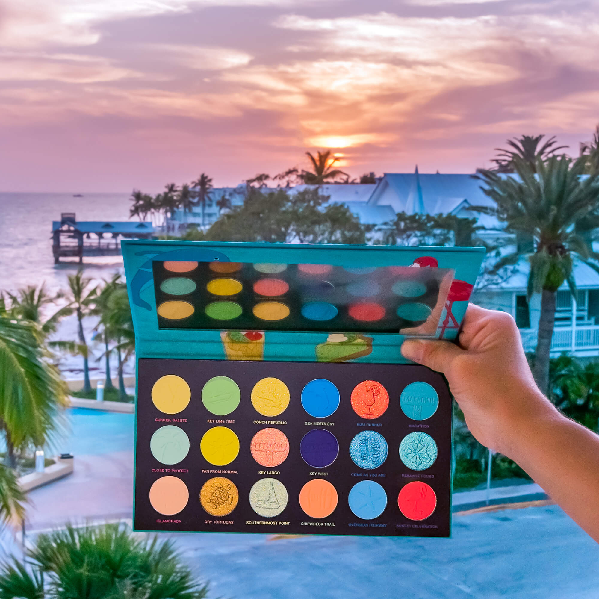 Keys Beachy & Peachy Intense Color Palette